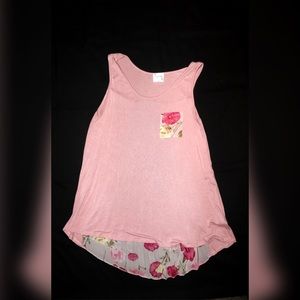 Woman’s maternity tank top